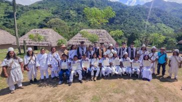 La Unimagdalena gradúa a nueve etnoeducadores indígenas en Sierra Nevada