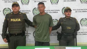 Llevaba droga y fue capturado por la policía