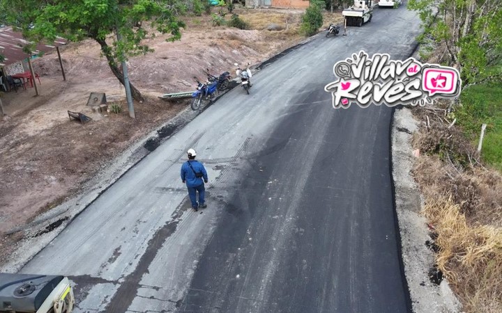 Más de 200 kms de vías rurales se construyen actualmente en el departamento del Meta