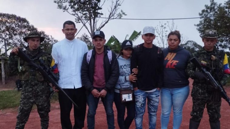 Misión humanitaria recibió a dos jóvenes que estaban en manos de las disidencias de las Farc