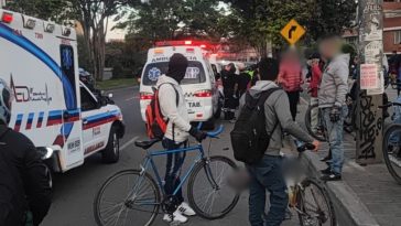 Motociclista murió tras chocar con un poste en la avenida Ciudad de Cali Así fue el trágico accidente en el que un motociclista perdió la vida en la avenida Ciudad de Cali.