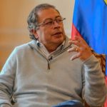 El presidente Gustavo Petro en entrevista con Le Monde