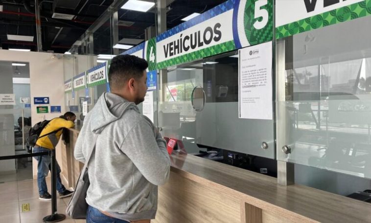 Pocos días para aprovechar el ‘papayazo’ del impuesto vehicular