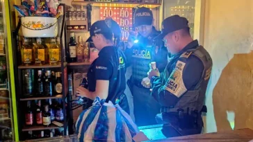 Policía Aduanera supervisa comercios en Lorica, Tierralta, Planeta Rica y Montería