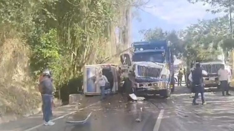 Reportan fuerte accidente de tránsito entre Lebrija y Bucaramanga, hay nueve heridos