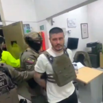 VIDEO: Así fue el fuerte operativo en el que llegó 'Pichi' a Bogotá tras ser recapturado en Medellín