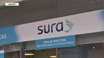 Fachada de una sede de la entidad prestadora de servicios de salud. La liquidación de EPS Sura no fue aceptada.