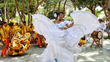 Atlántico tiene su embajadora cultural: Gimel Morales, la soberana del Carnaval 2025