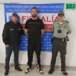 En la imagen se ve a un hombre, identificado como Andy Asselin, ciudadano canadiense, quien fue judicializado por presunto secuestro de menor en Santa Marta. La Fiscalía le imputó el delito de secuestro simple agravado.