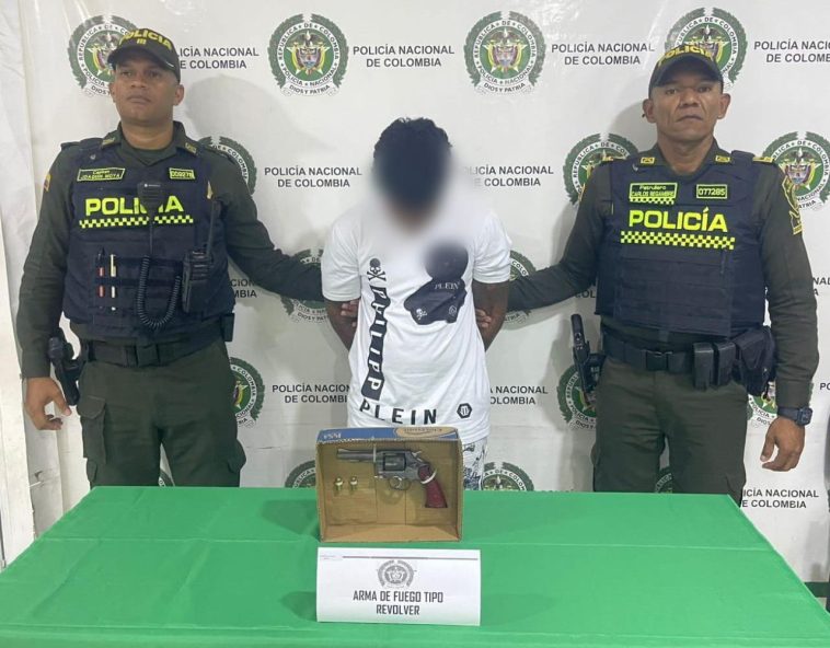 Capturan a hombre armado en Los Garzones gracias a denuncia ciudadana