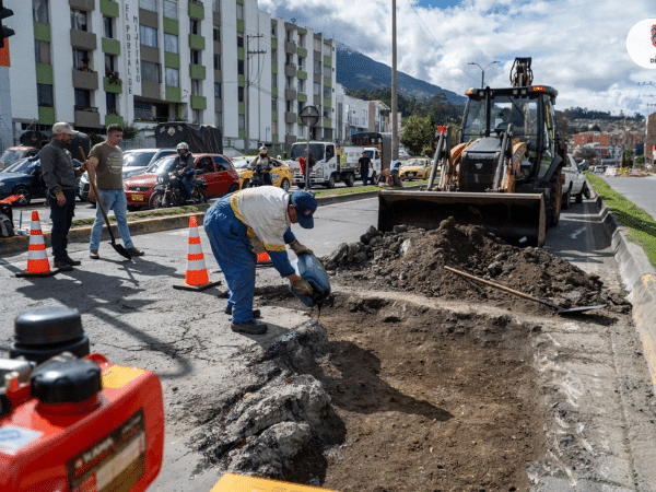 Después de reportes y malestar ciudadano, la Alcaldía de Pasto inicia trabajos de mejoramiento vial