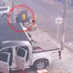 Dos delincuentes fueron sorprendidos robando cableado en una alcantarilla de Barrios Unidos Los delincuentes, de entre 19 y 23 años, se hacían pasar por recicladores para no levantar sospechas.