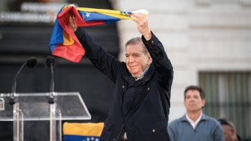 Edmundo asegura que "muy pronto" viajará a Venezuela para tomar posesión González ha subrayado que el presidente Nicolás Maduro "ha violentado la Constitución y la voluntad soberana de los venezolanos.