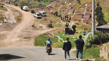 Estremecedor hallazgo del cadáver de una mujer en Ciudad Bolívar Un ciudadano encontró el cuerpo sin vida de una mujer entre un pequeño pastizal de Ciudad Bolívar, en Bogotá. Esto se sabe.