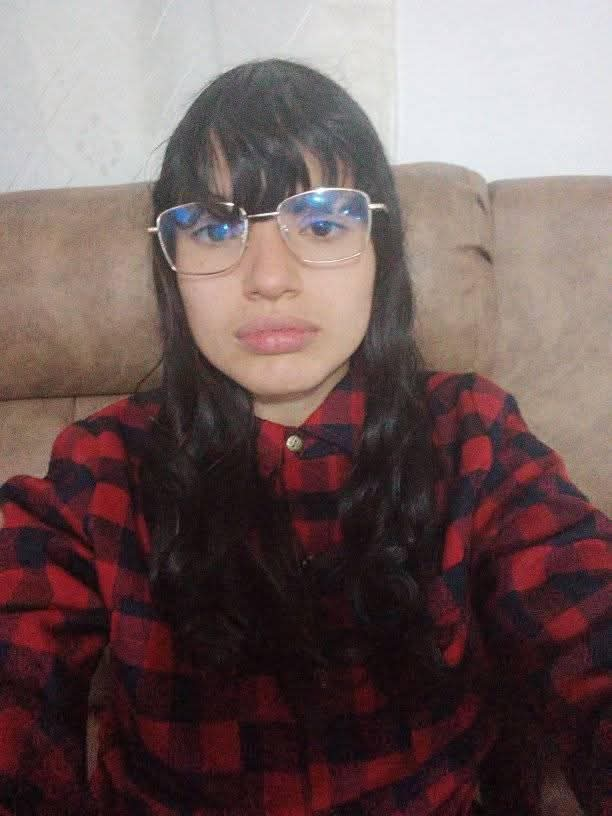 Familia busca a Anny Suárez, joven que desapareció en Fontibón La angustia no cesa para la familia de Anny Suárez, quien desapareció el domingo 29 de diciembre en el barrio Atahualpa, Fontibón.