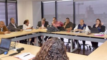 Reunión de Defensoría del Pueblo con líderes transportadores