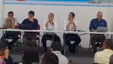 Esta es la reunión que se realizó en las instalaciones de Sintracarbón.