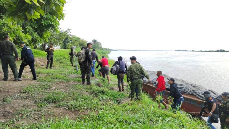 La guerra por el oro y la coca en el sur de Bolívar entre Eln, disidencias y Clan del Golfo que deja dolor y más de un centenar de desplazados