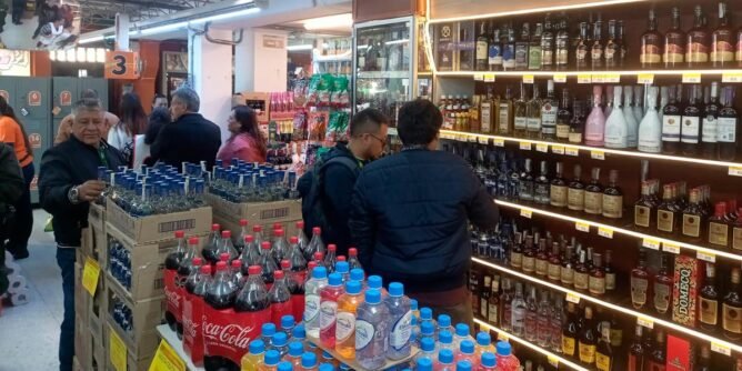 Operativos en Nariño: incautan licor adulterado y de contrabando en temporada festiva