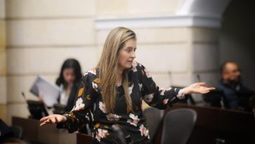 Paloma Valencia denuncia que el Gobierno tiene millonaria deuda para subsidio de pipeta de gas