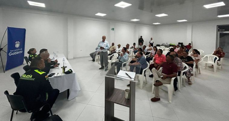 Reunión entre Policía y líderes religiosos en Aguachica busca fortalecer la seguridad en el sector 