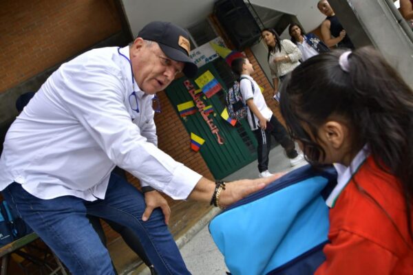 ¡No más niños sin estudiar! La Alcaldía de Dosquebradas llega a tu puerta