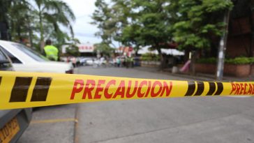 ¡Tragedia en la calle 17 de Barranquilla! tractomula arrolla a motocicleta dejando dos muertos