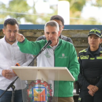 Acalorado discurso del Gobernador de Antioquia en presencia de MinAmbiente: 'aquí no estamos en la casa del caos como lo vimos ayer en horario prime en televisión'