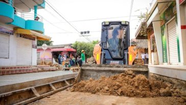 Comenzó la pavimentación en la ruta de la procesión de Semana Santa en Ciénaga de Oro