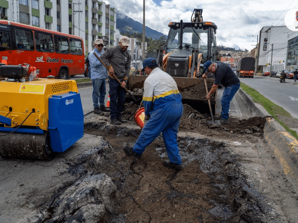 Instalación de cubiertas deportivas en zonas rurales de Pasto