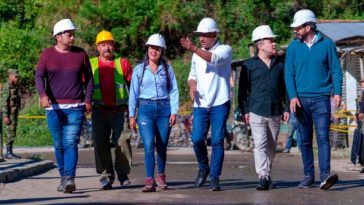 Obras estratégicas en Albán: progreso en puentes y estabilización vial