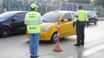 Pico y Placa en la Vía 40: restricciones temporales por el Carnaval de Barranquilla