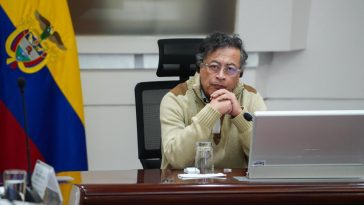 Presidente Petro desmintió rumores sobre su salud y aclaró por qué estuvo en hospital de Bogotá