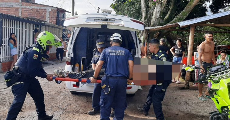 Rescataron a dos jóvenes que cayeron al río Supía