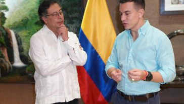 Colombia pedirá a Ecuador reconstruir puentes que militares demolieron en la frontera