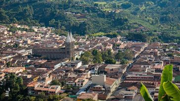 jardín mejor pueblo