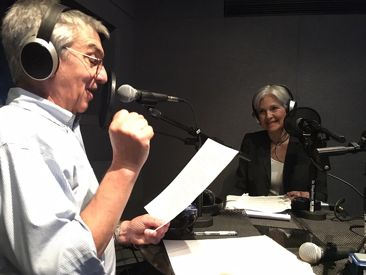 Mariangela Urbina y Nath Campos crean ‘Cada quien sus chicles’